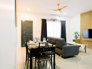 Modern 1-Bedroom Home in Daorong, Panglao Excellent Airbnb Investment Potential