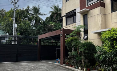 4 Storey Townhouse With 5Br and Pocket garden in Scout Ybardolaza, QC