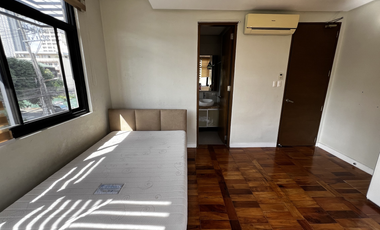 4 Storey Townhouse With 5Br and Pocket garden in Scout Ybardolaza, QC