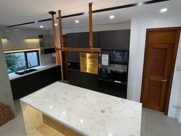 FOR SALE: South Forbes Silang Brand New House near CALAX Nuvali