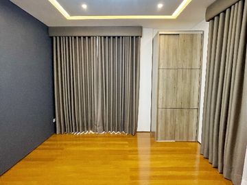 FOR SALE: South Forbes Silang Brand New House near CALAX Nuvali