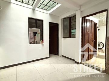 Casa Bifamiliar en venta por el Guayabal