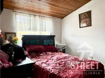 Casa Bifamiliar en venta por el Guayabal