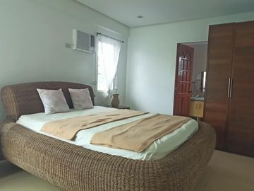House & Lot in Palm Crest Tagaytay for SALE! 319 sqm at 19M