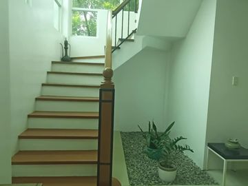 House & Lot in Palm Crest Tagaytay for SALE! 319 sqm at 19M