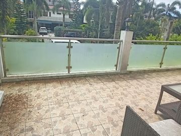House & Lot in Palm Crest Tagaytay for SALE! 319 sqm at 19M