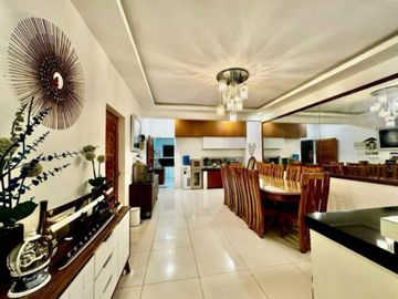 RUSH SALE! House in Alta Monte Tagaytay for SALE! 21M down to 18M