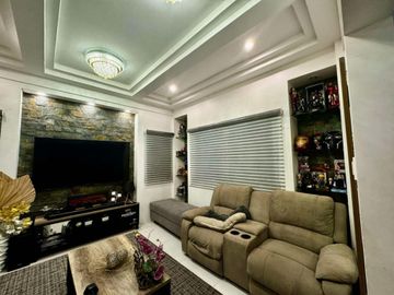 RUSH SALE! House in Alta Monte Tagaytay for SALE! 21M down to 18M