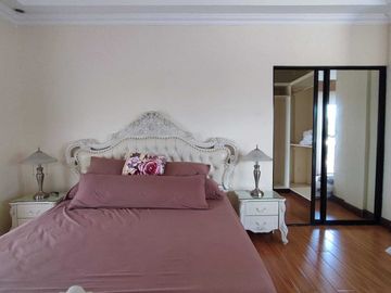 Victorian Style House for sale in Angeles City near Marquee Mall