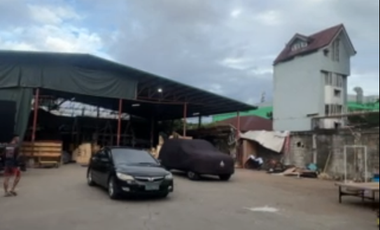 1,135 sqm Warehouse Suitable for Factory/Warehousing FOR SALE in QC