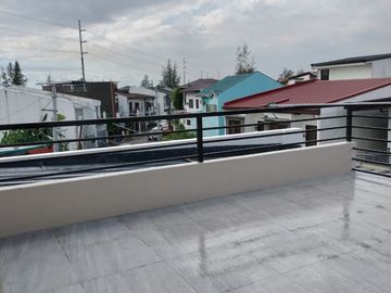 5 Bedroom 2 Carport Brandnew House and Lot for Sale in Greenwoods Pasig -JB