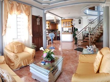 5 Bedroom House and Lot For Sale in Village East, Cainta, Rizal