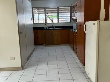 FOR SALE HOUSE IN VILLARUEL ST., PASAY