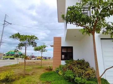 RFO 3 bedroom Single Detached House For Sale in Trece Martires City
