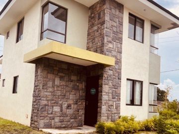 186 sqm lot with 3 Bd in Avida Vera Settings Vermosa, Cavite