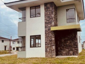 186 sqm lot with 3 Bd in Avida Vera Settings Vermosa, Cavite