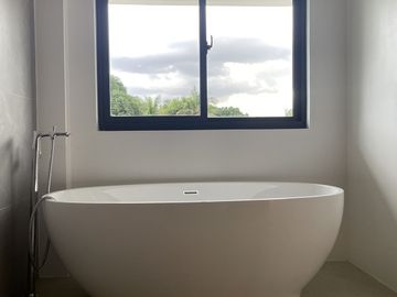 For Sale Brand New 4 Bedrooms Residential House in Greenheights Village