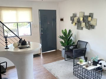 FOR SALE: 2BR VACATION HOUSE NEAR TAGAYTAY AND NASUGBU BEACHES