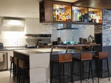Furnished Luxurious Modern Asian Contemporary Home in Alviera Ayala