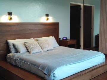 Furnished Luxurious Modern Asian Contemporary Home in Alviera Ayala