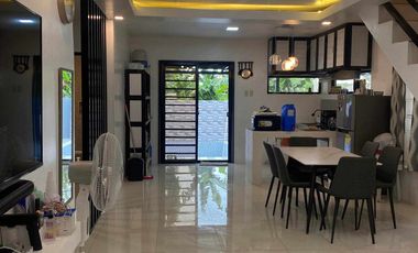 House and Lot in Silang, Cavite near TAGAYTAY ROTONDA for SALE! 320 sqm at 13M