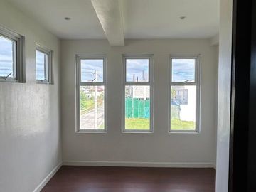 HOUSE & LOT FOR SALE: 4 Bedroom 353sqm 5 Bath + 2 Staff Room - Avida Settings at Nuvali