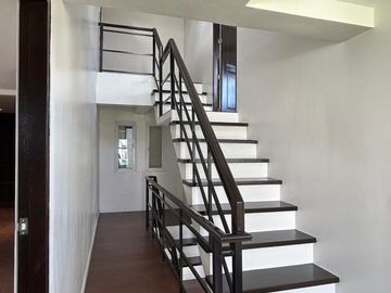 HOUSE & LOT FOR SALE: 4 Bedroom 353sqm 5 Bath + 2 Staff Room - Avida Settings at Nuvali