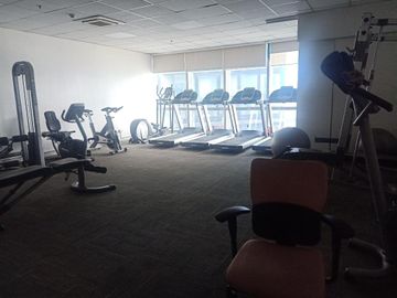 For Sale: One Corporate Center 1,030 sqm Ortigas Center Pasig City CBD PEZA RFO