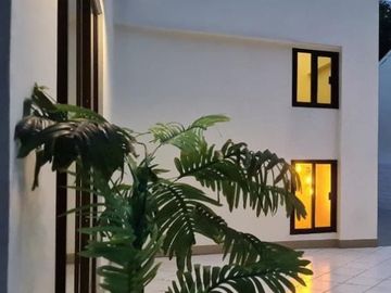 425 sqm lot w/ 8 BDM in Vista Verde Executive Village, Cainta