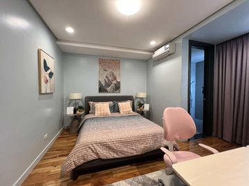 San Juan Townhouse Secured and Modern near  Pinaglabanan and Santolan SD