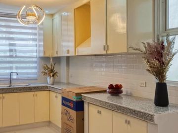 Duplex House For Sale in Tagaytay City
