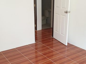 Townhouse For Sale at CARNATION RESIDENCES 2, West Fairview, Quezon City