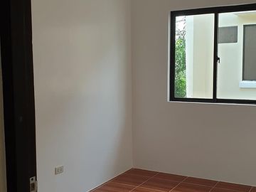 Townhouse For Sale at CARNATION RESIDENCES 2, West Fairview, Quezon City