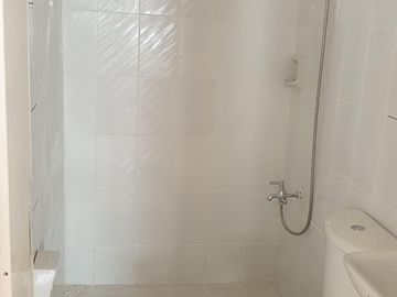 Townhouse For Sale at CARNATION RESIDENCES 2, West Fairview, Quezon City