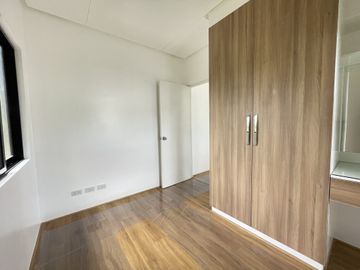 GRAND PARKPLACE BRAND NEW HOUSE AND LOT FOR SALE (DELONIX)