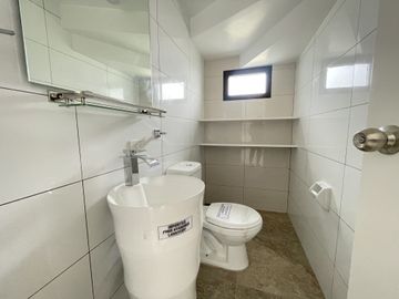 GRAND PARKPLACE BRAND NEW HOUSE AND LOT FOR SALE (DELONIX)