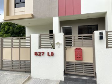 GRAND PARKPLACE BRAND NEW HOUSE AND LOT FOR SALE (CORRAL)