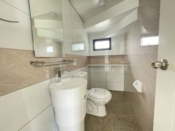GRAND PARKPLACE BRAND NEW HOUSE AND LOT FOR SALE (CORRAL)