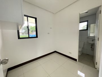 GRAND PARKPLACE BRAND NEW HOUSE AND LOT FOR SALE (CORRAL)