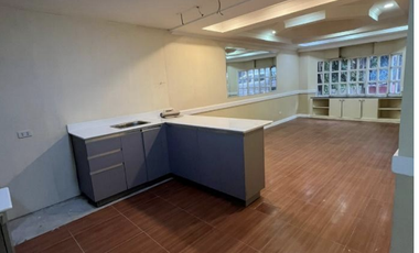 2-Storey Townhouse with Mezzanine and Attic FOR SALE in Horseshoe, Quezon City