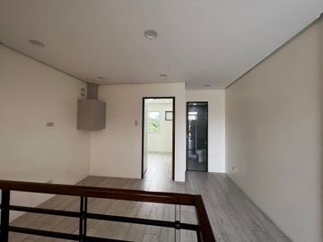 For Sale! Kamuning QC Brandnew Townhouse with 4 Bedroom 15.5M -AJCQ
