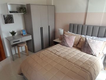 4 Storey Townhouse in The Villas at Dasmarinas Highlands