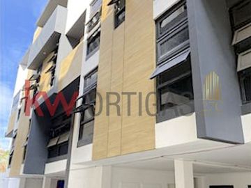 New Townhouses for Sale along Shaw Boulevard, Mandaluyong City