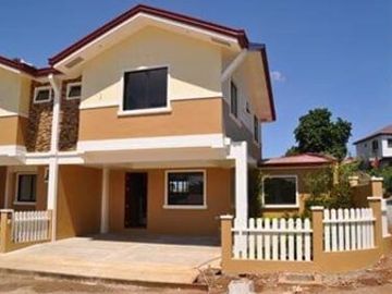 Bernice Townhouse Unit For Resale At Oaks Residences at Antipolo City, Rizal