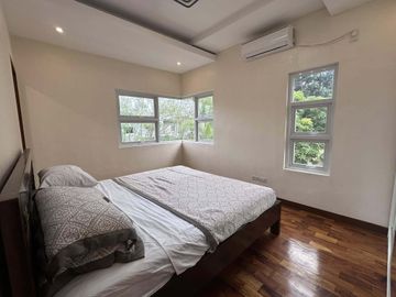 TWO STOREY HOUSE FOR SALE NEAR SNR DAU