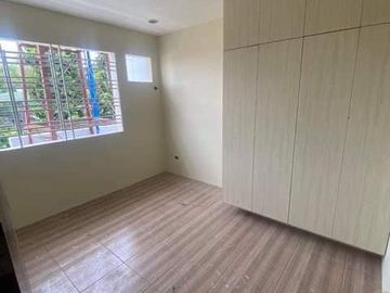 Near Chataeu Duplex House for Sale in Better Living Paranaque w/3 Bedrooms -JB