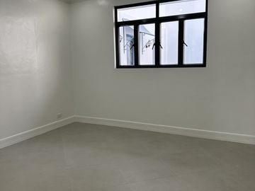 Fully Renovated Bungalow for Sale in Parañaque—Safe, No Flood Area