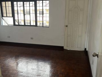 16 Units Apartment For Sale in Imus Cavite.