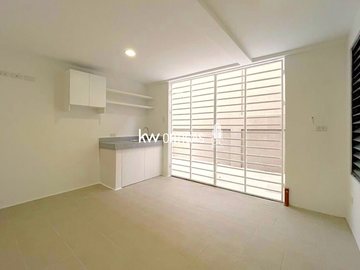 Brand New Premium Duplex with Elevator for Sale in AFPOVAI Subdivision, Taguig