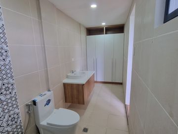 2 Storey Townhouse For sale 3 Bedrooms in Upper Antipolo near St.Scholastica rg